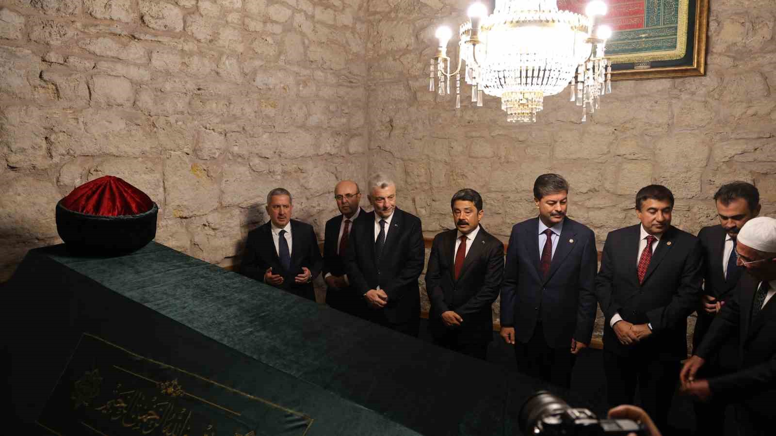 bakan-bolat-turkiye-dunya-liginde-imrenilen-ve-rol-model-olarak-takip-edilen-bir-ulke