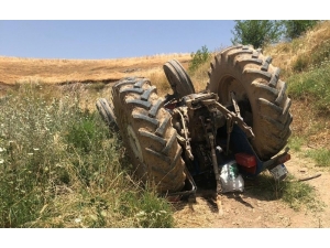 Batman’da Traktör Devrildi: 1 Ölü
