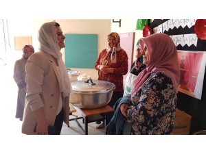 Başkan Hürriyet Vatandaşlarla Bir Arada