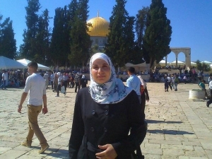 İsrail’den Filistinli Kadın Yazara 13 Ay Hapis