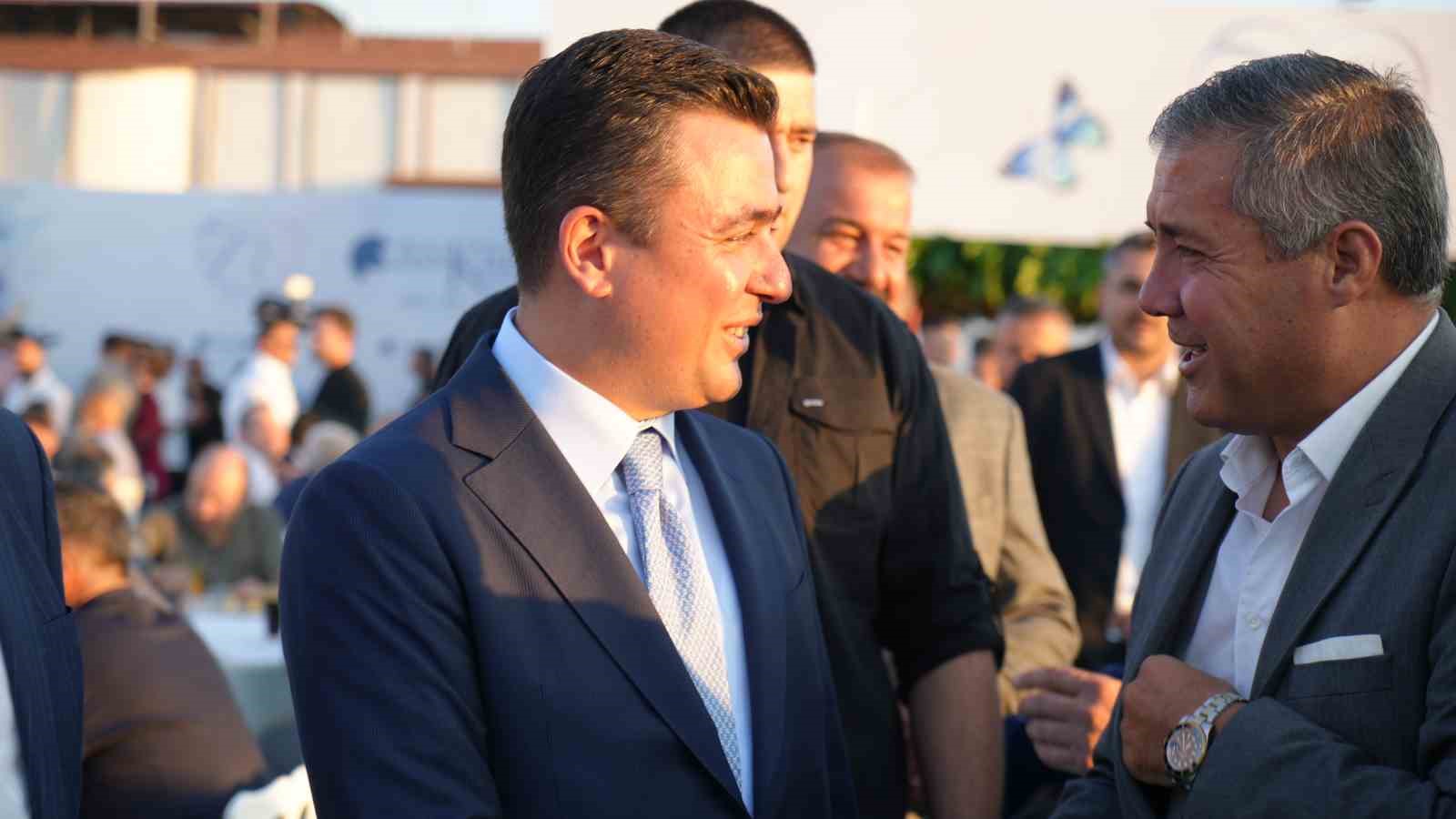 bahceli-mhp-il-baskani-nin-oglu-enes-dogan-in-dugunune-katildi