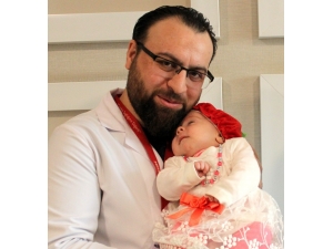 3 Günlükken Ameliyatla Kavun Büyüklüğündeki Tümörden Kurtuldu