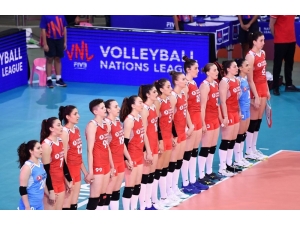 Milliler, Abd’yi Rahat Geçti: Türkiye: 3 - Abd: 0