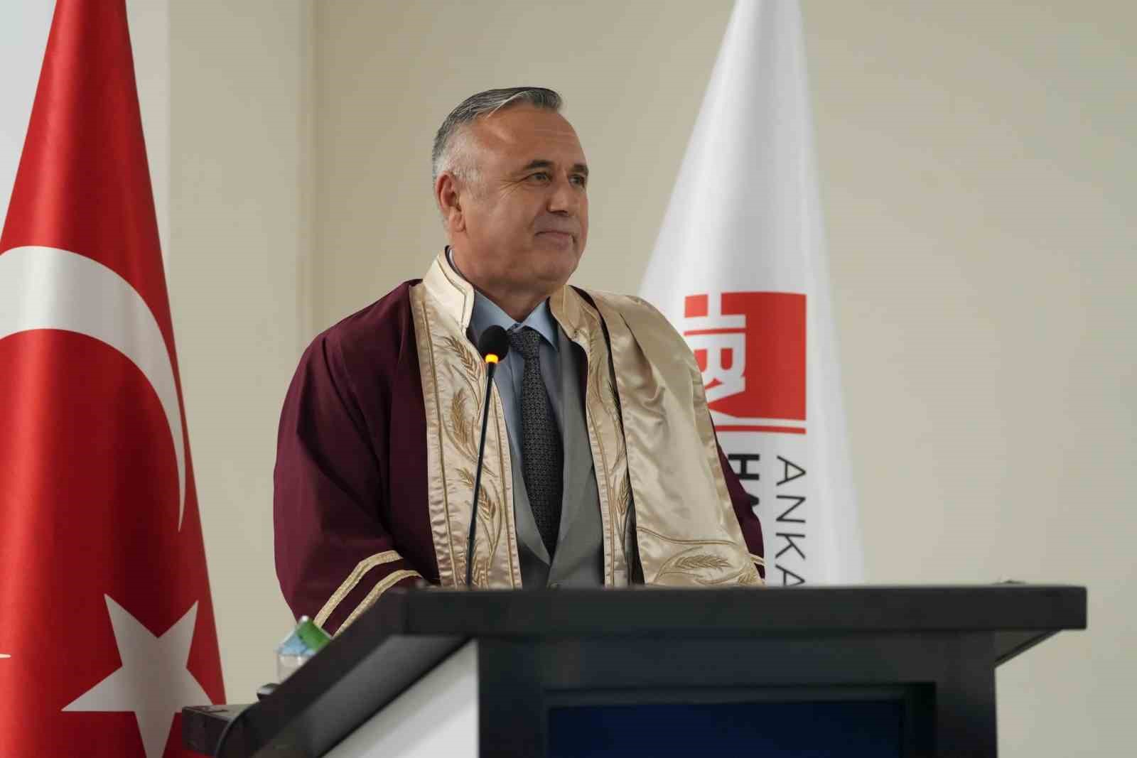 rtuk-baskani-danis-hbv-iletisim-fakultesinin-akademik-yil-acilisinda-ogrencilere-seslendi