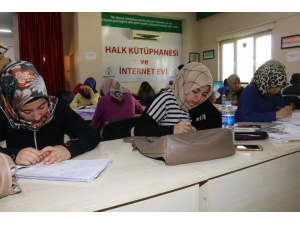 Karaköprü’de Öğrenciler Sınavlara Hazırlanıyor