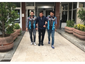 Tem Otoyolu’nu Trafiğe Kapatarak Drift Yapan Trafik Magandası Yakalandı