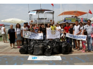 Fethiye’deki Ada Ve Koylarda Çevre Temizliği