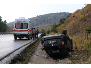 Kula’da İki Otomobil Çarpıştı: 5 Yaralı