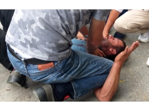 Nişanlısından Ayrıldı, Otogarda Boğazını Kesti