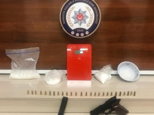 İranlı Şahsın İkametinde Uyuşturucu Ele Geçirildi