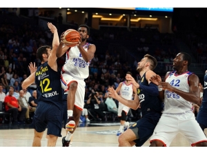 Anadolu Efes - Fenerbahçe Final Serisi Ataşehir’e Taşınıyor