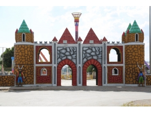 Öğrencilerin Karne Hediyesi Bilgin’den