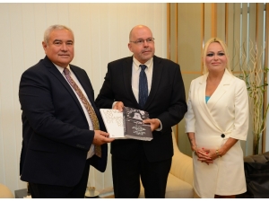 Antalya’dan Letonya’ya Ticaret Köprüsü