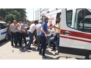 Adliye Çıkışında Ortalık Savaş Alanına Döndü