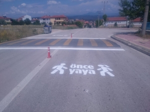 Bilecik Belediyesi’nden ‘Önce Yaya’ Yazılı Çizgi Çalışması
