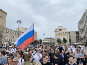 Rus Gazeteciye Destek Mitinginde 150’ye Yakın Gözaltı