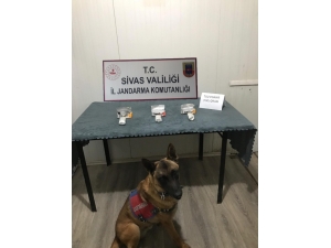 Meyve Suyu Paketlerinden Uyuşturucu Çıktı