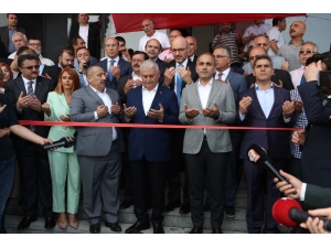 Taksicilere Seslenen Binali Yıldırım: “Evinizin İçini Düzelteceksiniz”