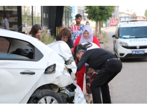 Zincirleme Kaza Kameralara Yansıdı