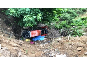 Sarıgöl’de Traktör Devrildi: 1 Ölü,1 Yaralı