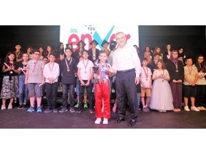 Envar’da Mezuniyet Coşkusu