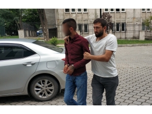 Uyuşturucu Hapla Yakalandı