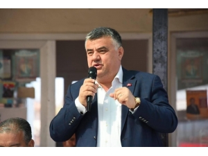 Ak Parti’li Demirtaş’tan, Chp’li Başkan Karakayalı’nın Uygulamalarına Tepki
