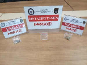 Kente Uyuşturucu Sokmak İsteyen 3 Kişi Yakalandı