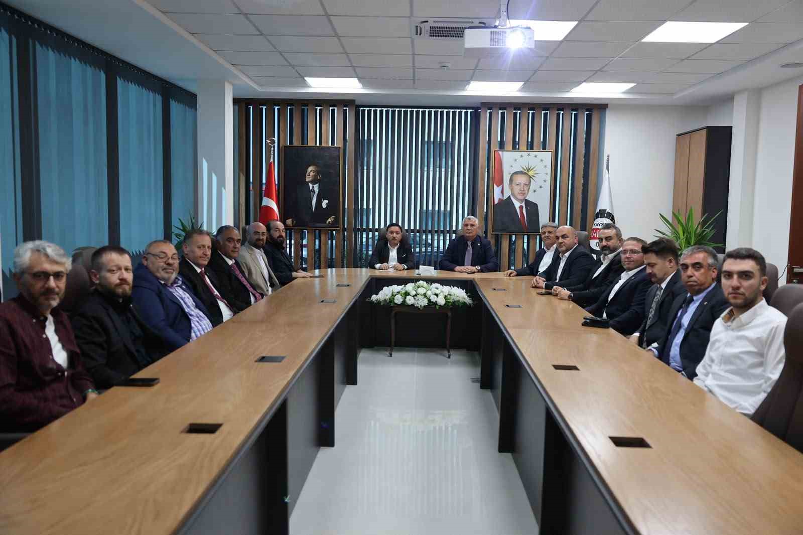 vali-cicek-mimarsinan-osb-yi-ziyaret-etti