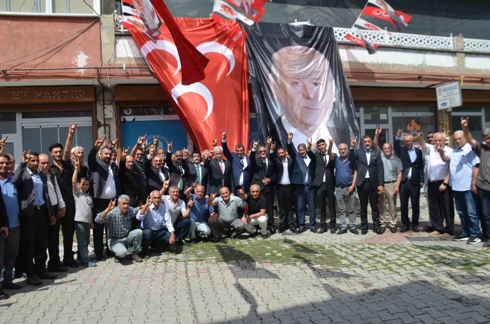mhp-bulanik-ilce-kongresi-yapildi-zafer-yikilmaz-guven-tazeledi