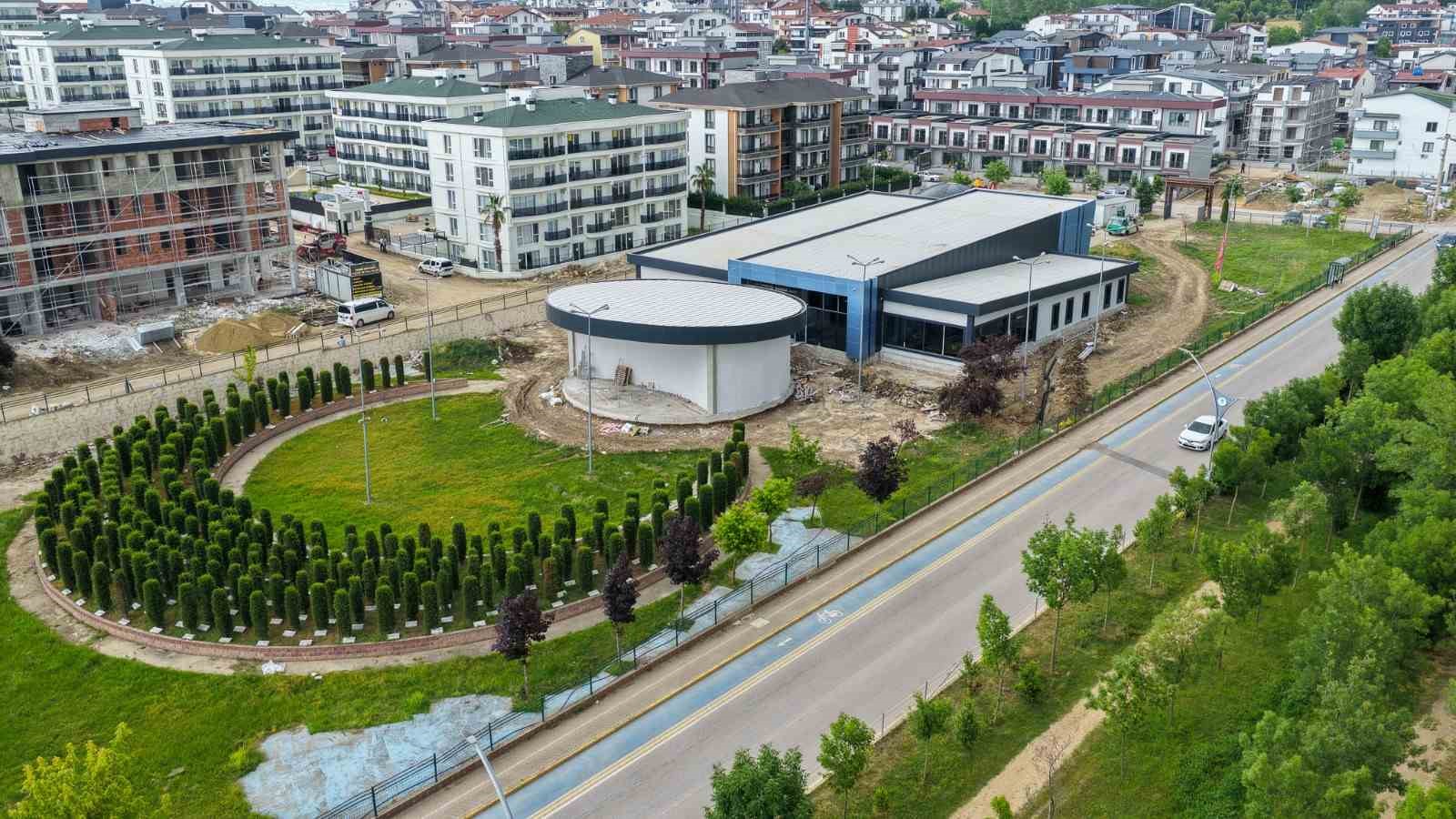 basiskele-de-15-temmuz-bilim-merkezi-yukseliyor