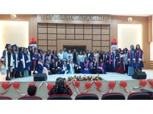 Acıgöl Mesleki Ve Teknik Anadolu Lisesinde Mezuniyet Coşkusu Yaşandı