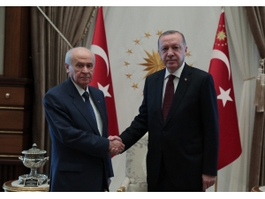 Cumhurbaşkanı Erdoğan’ın Mhp Genel Başkanı Devlet Bahçeli İle Görüşmesi Sona Erdi. Görüşme Yaklaşık 40 Dakika Sürdü.