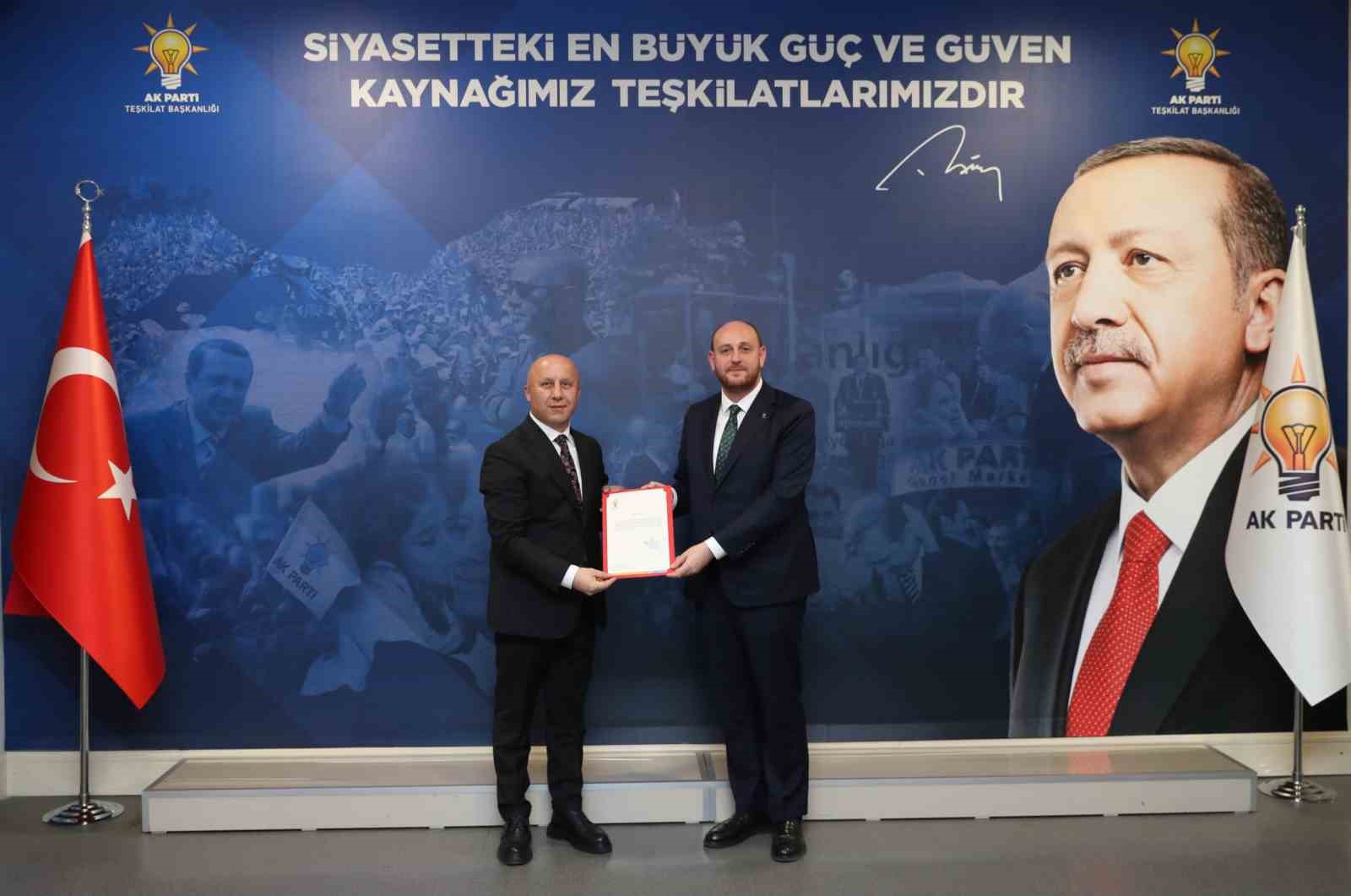ak-parti-terme-ilce-baskanligi-nda-bayrak-degisimi-baskan-mumin-osman-ertan-oldu