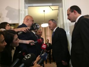 Milli Savunma Bakanı Hulusi Akar Chp Grubunu Ziyaret Etti