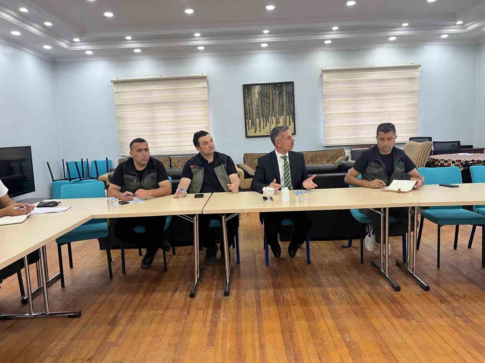 erzurum-orman-bolge-muduru-karakurt-sarikamis-ta-2026-yili-calismalarini-masaya-yatirdi