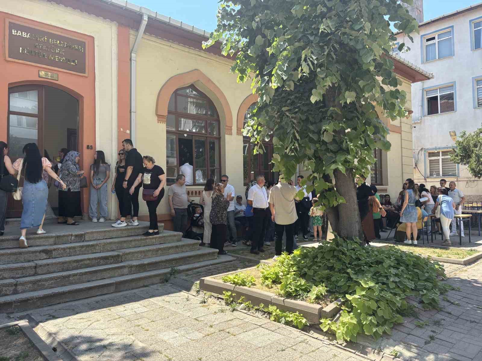 babaeski-de-nikah-salonlarinda-06-06-2026-yogunlugu
