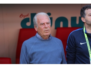 Mustafa Denizli, İran’a Geri Döndü