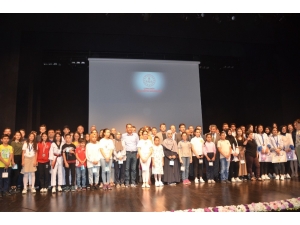 Çerkezköy’ün Yıldızları Ödüllendirildi