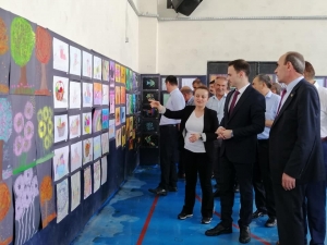 Ortaokul Öğrencilerinin Yıl Sonu Sergisi İlgi Gördü