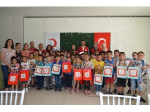 Kırmızı Hilal İle Karne Heyecanı