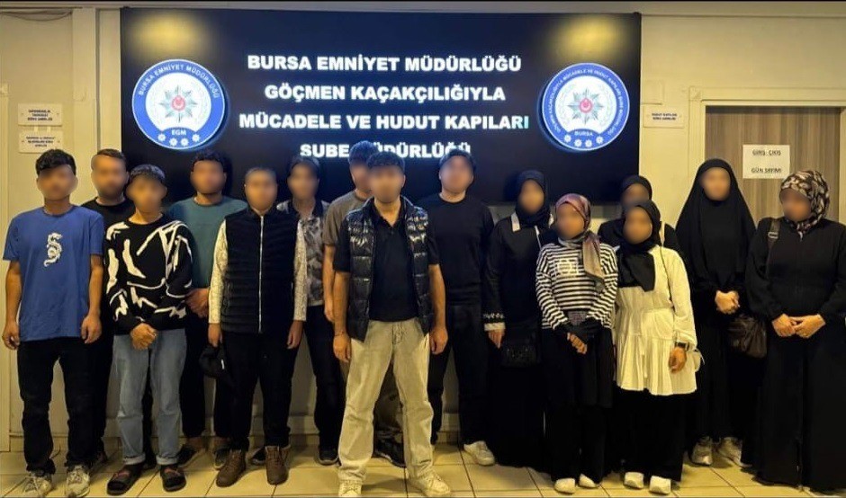 bursa-da-duzensiz-goc-operasyonu-10-kacak-gocmen-yakalandi