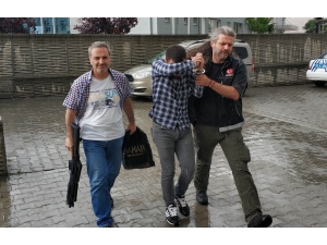 Samsun’da Sokak Satıcılarına Uyuşturucu Operasyonu: 23 Gözaltı