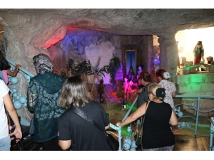 Oyuncak Tutkunları Bu Müzeye Akın Ediyor