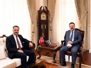 Vali Şentürk’ün Kocaeli Temasları