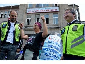 55 Ülkeyi Dolaşan Gezgin, Meme Kanseri Farkındalığı İçin Türkiye’yi Dolaşıyor