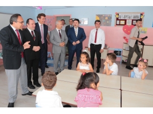 1108 Okulda 187 Bin 843 Öğrenci Karne Sevinci Yaşadı