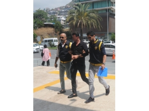 Alanya’da Emlak Dolandırıcılığı İddiası: 1 Gözaltı