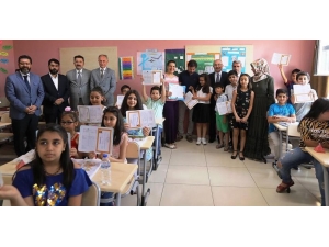 Mardin’de 250 Bin Öğrenci Karne Heyecanı Yaşadı