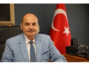 Rektör Prof. Dr. Sudi Apak, Yks’ye Girecek Öğrencilere Başarılar Diledi